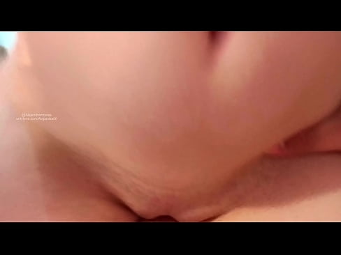 ❤️ أنام ​​في غرفة أختي وهكذا استيقظت الفاسقات. عند٪ ar.xxx-wow-net.ru٪